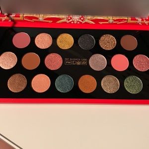 Pat McGrath Labs Eyeshadow palette